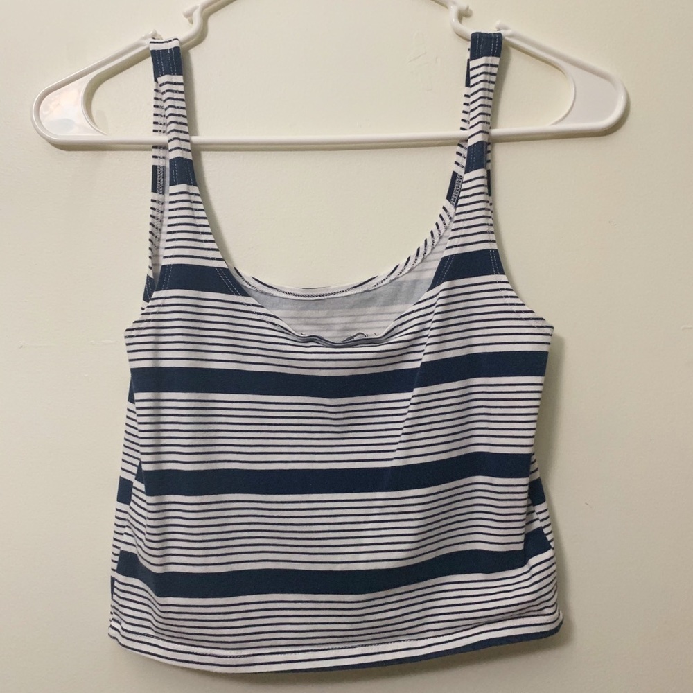 Navy blue + white tank